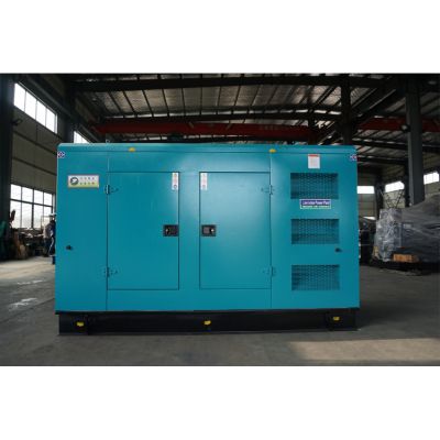 廠價(jià)直銷(xiāo)廣西50KW低噪音機(jī)器柴油發(fā)電機(jī)組,50KW低噪音發(fā)電機(jī)組功率15KW-2400KW,50KW低噪音股份柴油發(fā)電機(jī)組用柴油機(jī)根據(jù)國(guó)家排放標(biāo)準(zhǔn)分為國(guó)二排放和國(guó)三排放供選購(gòu),50KW低噪音發(fā)電機(jī)組工廠直供.